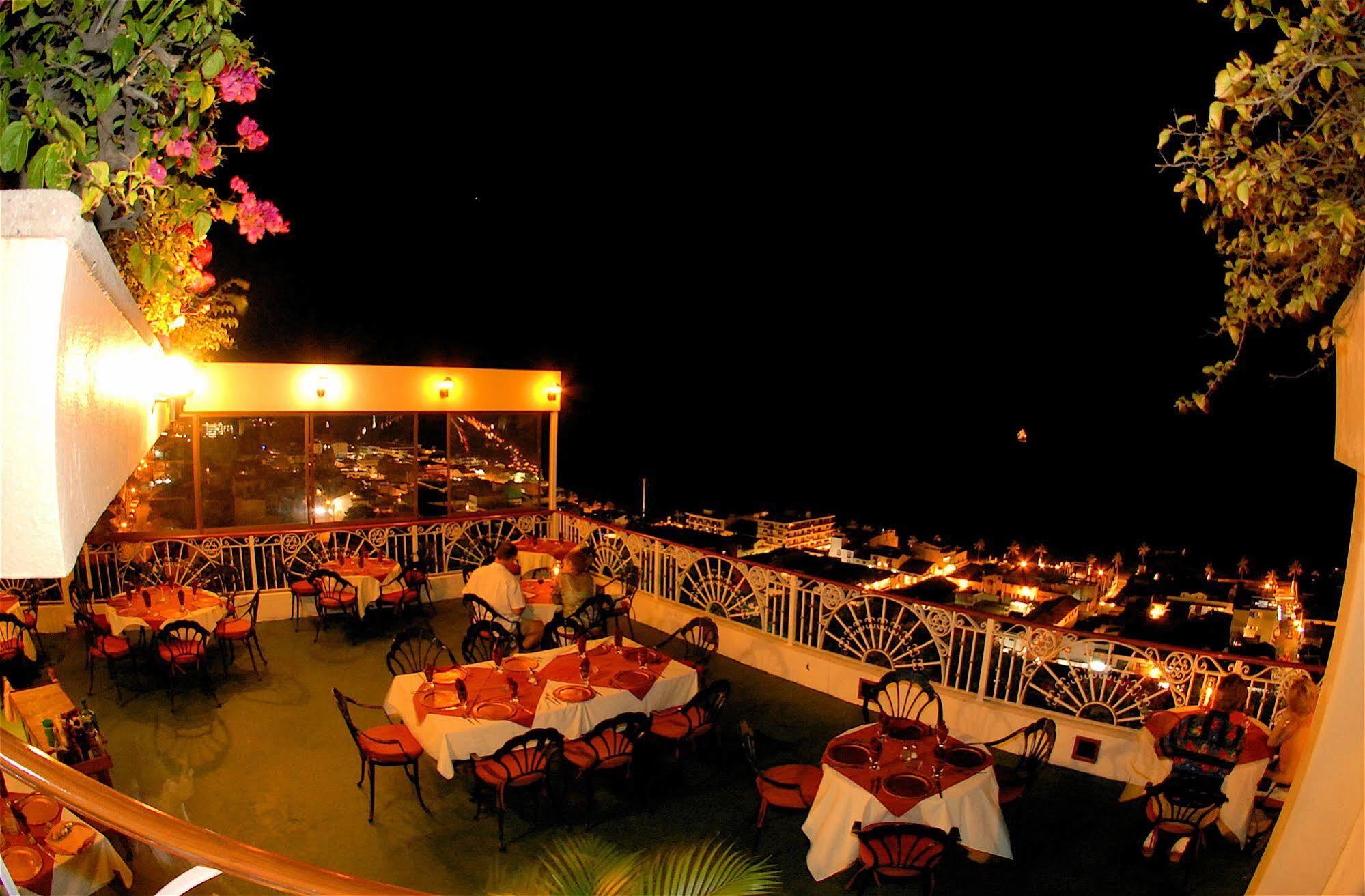 Hotel Suites La Siesta Puerto Vallarta Bagian luar foto